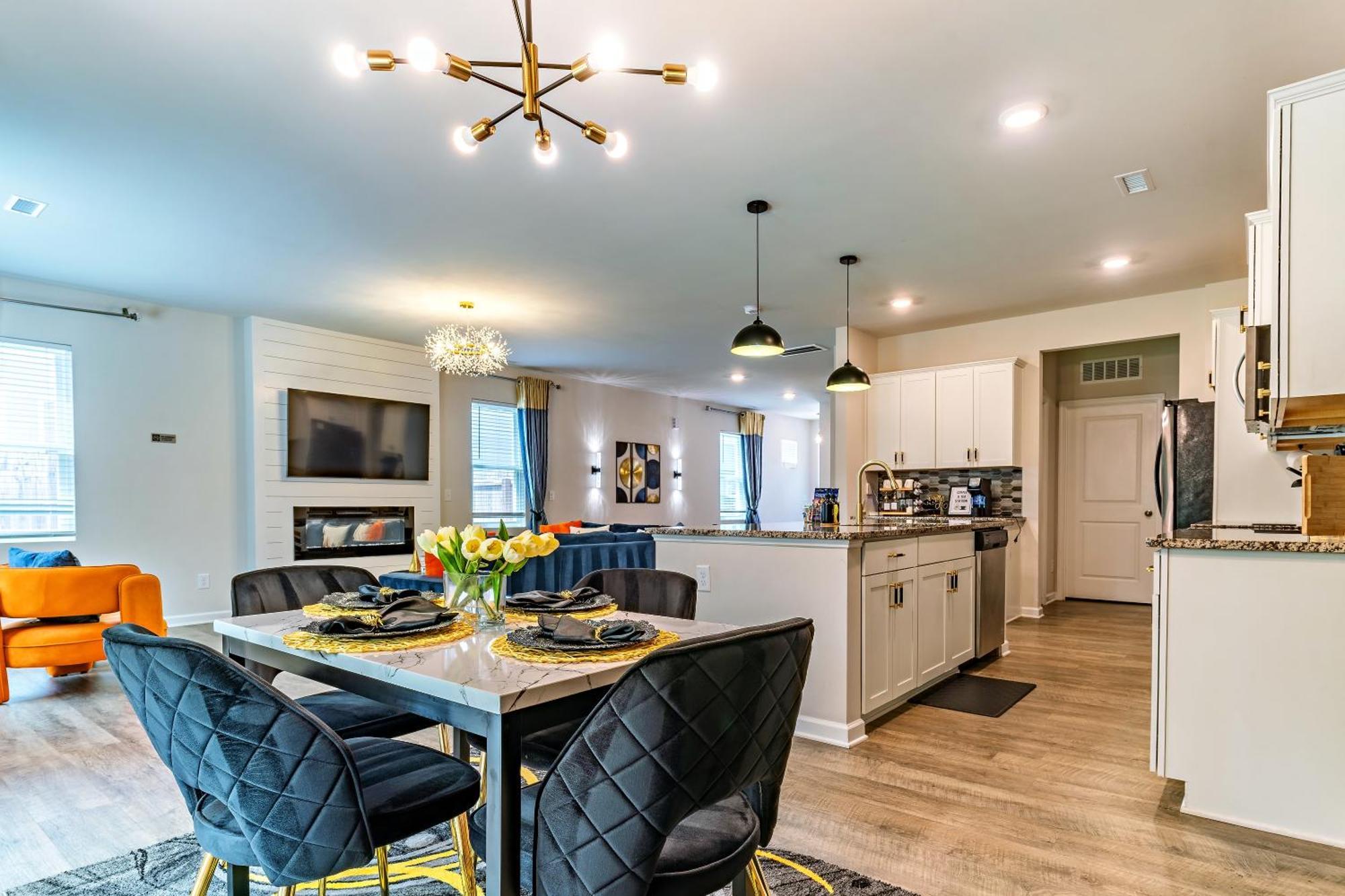Villa Raleigh Luxe Family Retreat- 15 Min To Downtown, Kids Gear, Fast Wifi For Wfh, Ev & Pet Friendly Extérieur photo