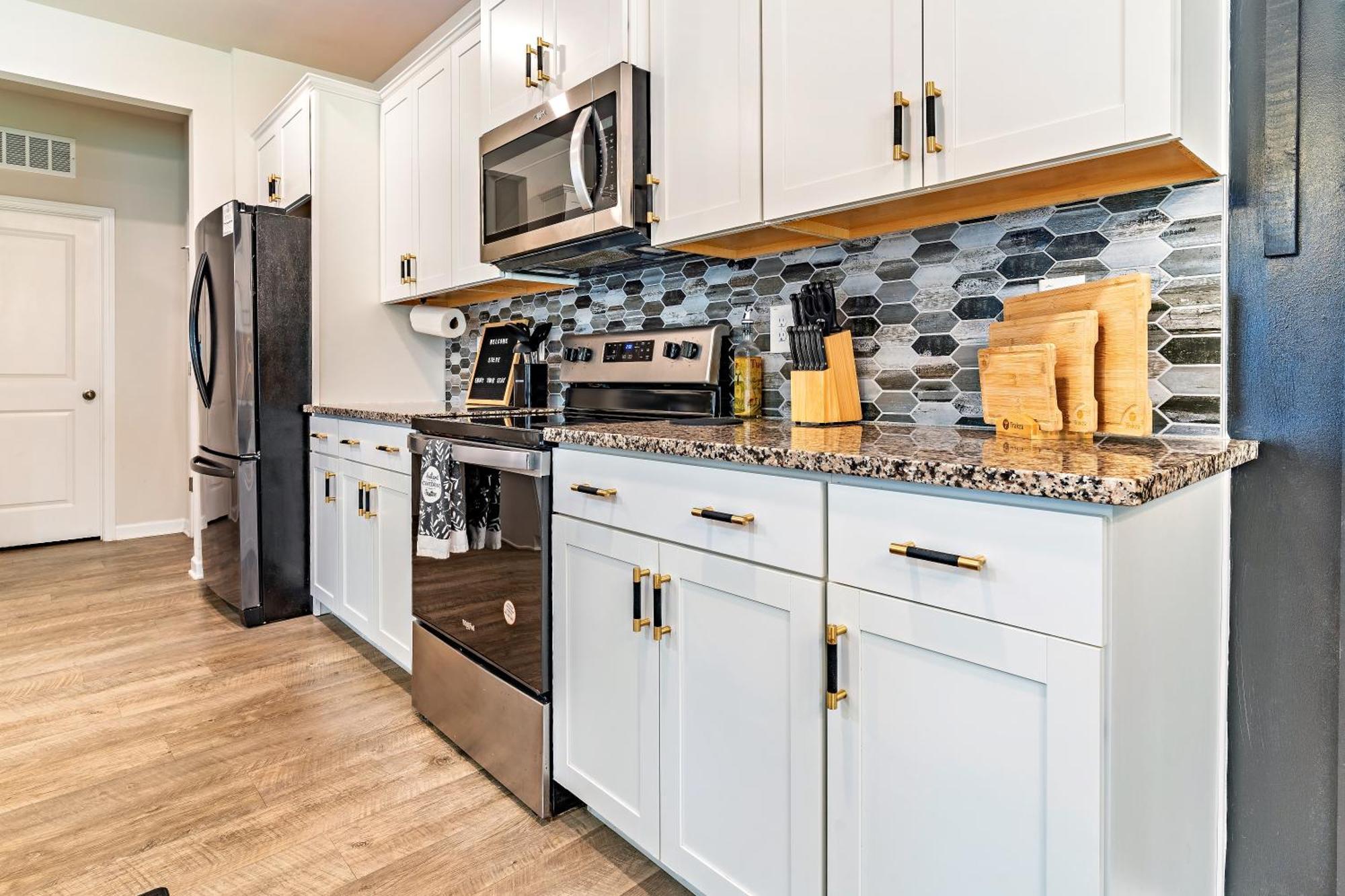 Villa Raleigh Luxe Family Retreat- 15 Min To Downtown, Kids Gear, Fast Wifi For Wfh, Ev & Pet Friendly Extérieur photo